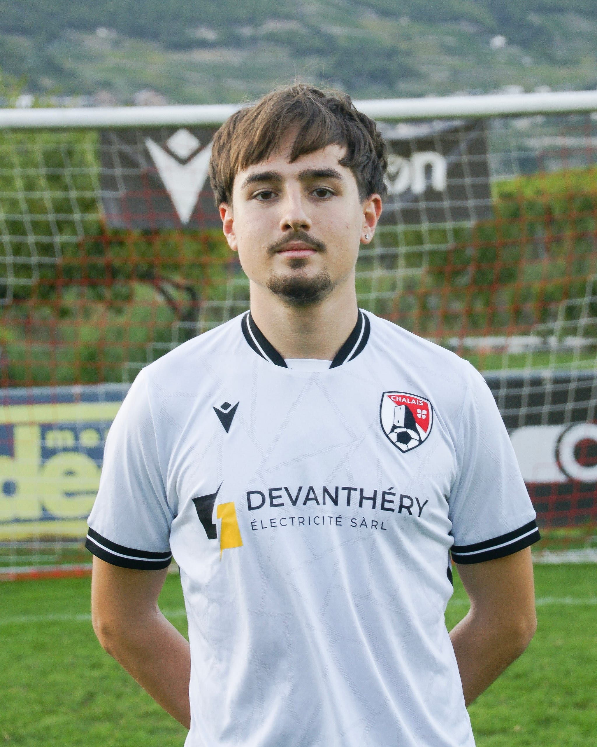 Gravante Valentin Viktor